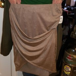 Taupe microfiber skirt